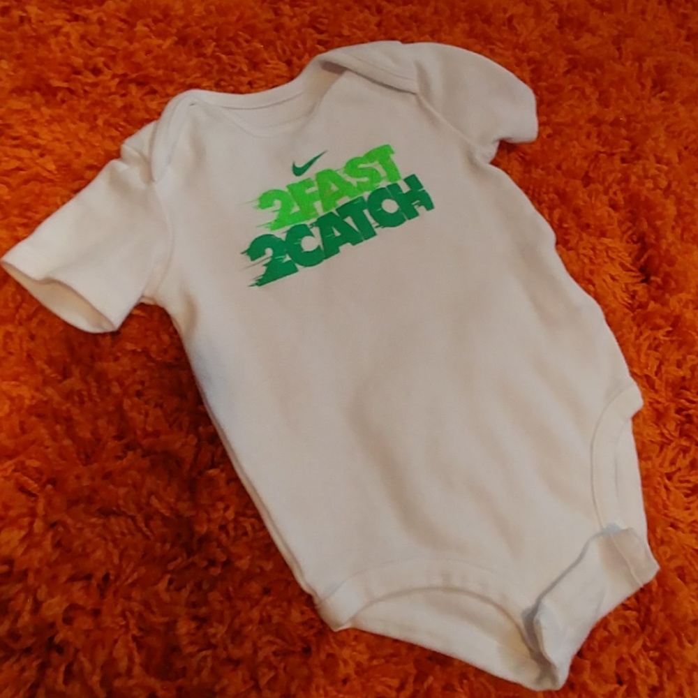 🎀3 for $15🎀Nike Onesie